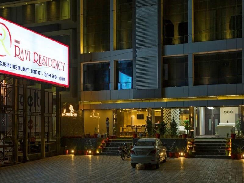 Hotel Ravi Residency Morbi Exteriér fotografie